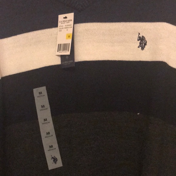 Sweater - Picture 3 of 3